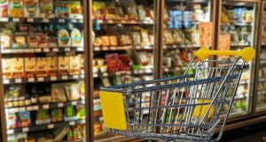 Bakan Bolat “Market Fiyatı” mobil uygulamasını değerlendirdi: En uygun fiyatlı ürünlere ulaşma imkanı sağlayacak