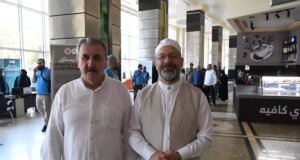Mustafa Destici’den ”Miras” hutbesini eleştirenlere tepki