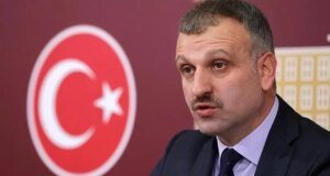 Oktay Saral, isim vermeden Cem Duman’a yüklendi: Bu dava sizin şahsi hesaplarınıza sığmaz