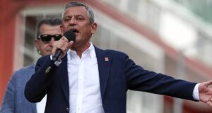 CHP lideri Özel’in işaret ettiği avukat gözaltına alındı