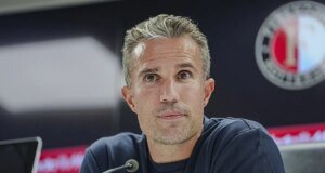 Robin van Persie’den Fenerbahçe yorumu: “Bu maçtan kaçınmayacağız”