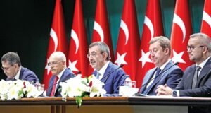 “Dezenflasyon gecikse de devam edecek, istikametimiz doğru”