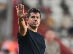 Emre Belözoğlu’na sürpriz doğum günü kutlamaları