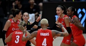 Filenin Sultanları, Dünya Şampiyonası yarı finalinde Japonya ile karşılaşacak