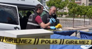 Konteynerde ölü bulunan bebeğin annesi gözaltında! Çöpe atıp alışverişe gitmiş