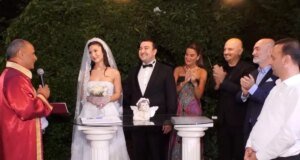 Ünlü isimleri buluşturan gece! Melis Gökhan ve Canberk Acartürk mutluluğa ‘evet’ dedi