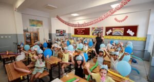 Okullarda ilk zil ‘uyum’ için çaldı